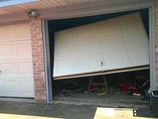 The Reasons to Replace your Garage Door | Garage Door Repair Brooklyn, NY